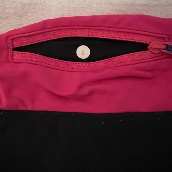 Speed up low rise lined shorts - Lululemon - Picture 2 of 6